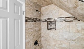 12421 MELLING Ln, Bowie, MD 20715