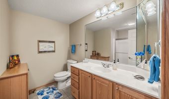 1108 NW Waterfront Dr, Ankeny, IA 50023