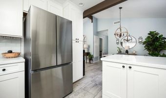 11060 Plum Tree Ln, Spring Valley, CA 91977