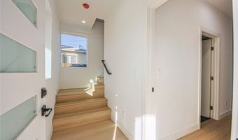 2404 S Cochran Ave, Los Angeles, CA 90016