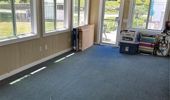 9 Cannon St, Cranston, RI 02920