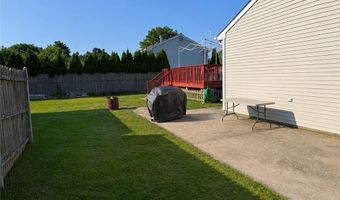 52 Tiffany St, North Providence, RI 02904