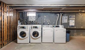 70 Carroll Ave 1009, Newport, RI 02840