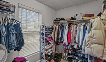 2 Mulberry Dr, Cranston, RI 02921