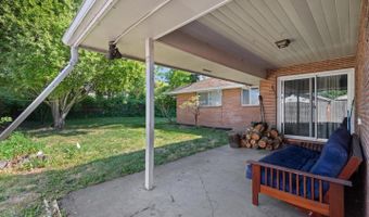 916 HARRISON St, Oregon City, OR 97045