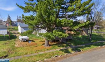 306 W 1st Ave N, Aurora, MN 55705