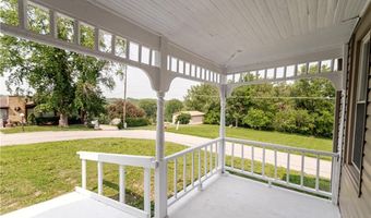 713 N 13 St, Atchison, KS 66002