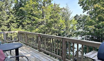 W16468 S Hilbert Dr, Armstrong Creek, WI 54103