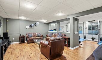 27 Galloping Brook Rd, Allentown, NJ 08501