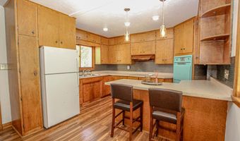 822 Westwood Dr SW, Alexandria, MN 56308