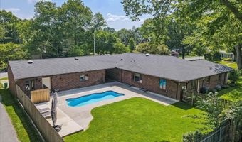 2705 W Gordon St, Allentown, PA 18104
