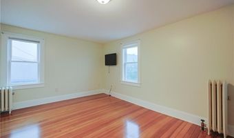 200 Woodward Ave, East Providence, RI 02914