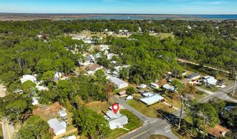 269 Fred Meyer St, Apalachicola, FL 32320
