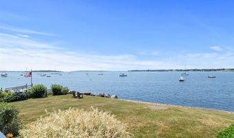 217 Hope St 1, Bristol, RI 02809