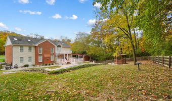 2558 Apple Ridge Ln, Amberley, OH 45236