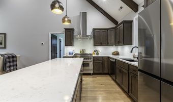 270 Lane 100 Pine Canyon Lk, Angola, IN 46703