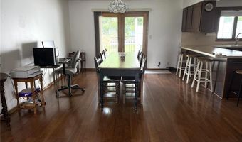 1432 Regency Ln, Albert Lea, MN 56007