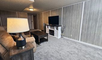 1208 Roosevelt Dr, Atlantic, IA 50022