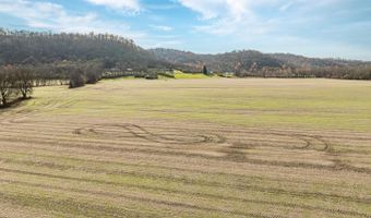 1 Hartford Pike, Aurora, IN 47001