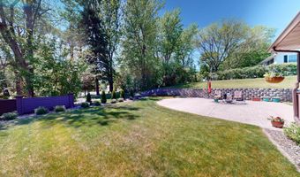 1401 Martin Rd, Albert Lea, MN 56007