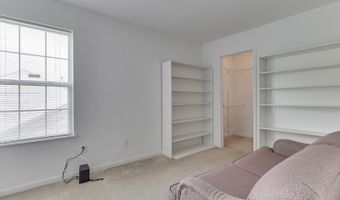944 Angus Ln, Indianapolis, IN 46217