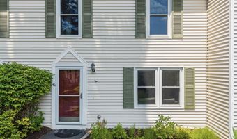 46 Pine Hill Dr, Bath, ME 04530