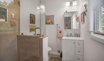 6322 WALHONDING Rd, Bethesda, MD 20816