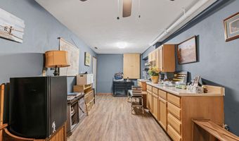 74500 240th St, Albert Lea, MN 56007