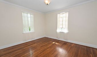 605 Avenue E, West Point, GA 31833