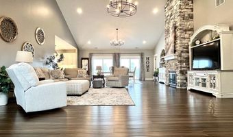 805 Spyglass Hill Dr, Bedford, IN 47421