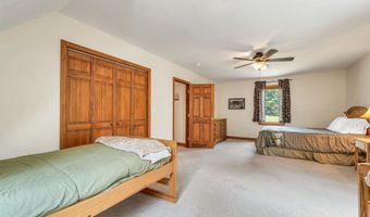 224 Rand Hill Rd, Alton, NH 03810
