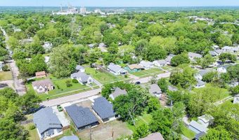 1106 S Stockton St, Ada, OK 74820