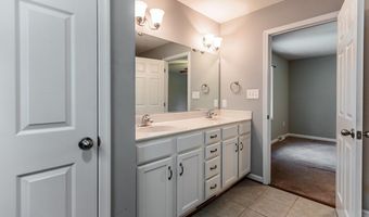 316 Tower Hill Rd, Appomattox, VA 24522