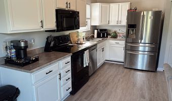 8133 Wichita Hill Dr, Indianapolis, IN 46217