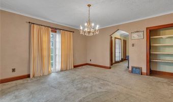 613 Briarcliff Dr, Aliquippa, PA 15001