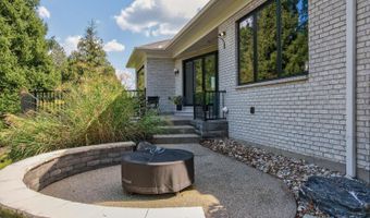 5802 Chestnut Ridge Dr, Anderson Twp., OH 45230