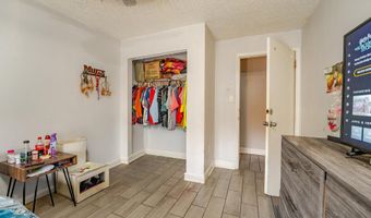 45 NAVAJO Ct 24, Absecon, NJ 08205