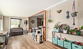 33541 S MOUNTAIN VIEW Rd, Black Canyon City, AZ 85324