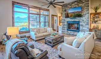 534 Farm Loop Rd, Banner Elk, NC 28604