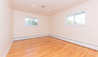 1520 Traver Rd, Ann Arbor, MI 48105