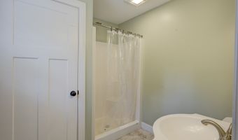 78 Bellevue Dr, Coventry, CT 06238
