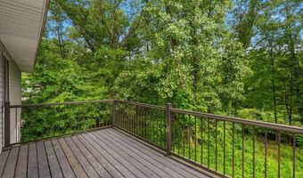 8945 Vergennes St SE, Ada, MI 49301