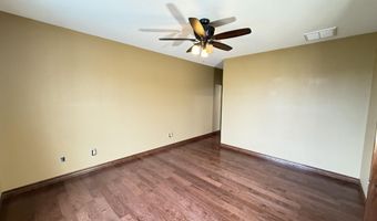 18252 Lawrence 2187, Aurora, MO 65605