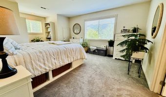 17166 MOUNTAIN Dr, Brookings, OR 97415