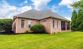 203 Heighton Ct, Alcoa, TN 37701