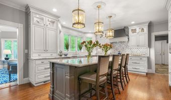 52 Hardy Rd, Bedford, NH 03110
