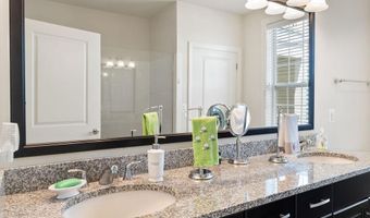 44589 YORK CREST Ter 300, Ashburn, VA 20147