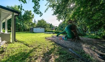 908 N 5th Ter, Barling, AR 72923