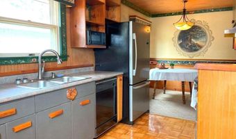 10 Elm Blvd, Babbitt, MN 55706
