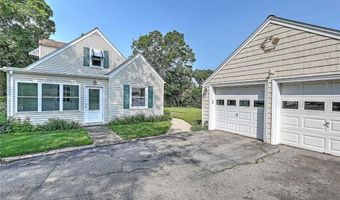10 Roosevelt Ave, Lincoln, RI 02865